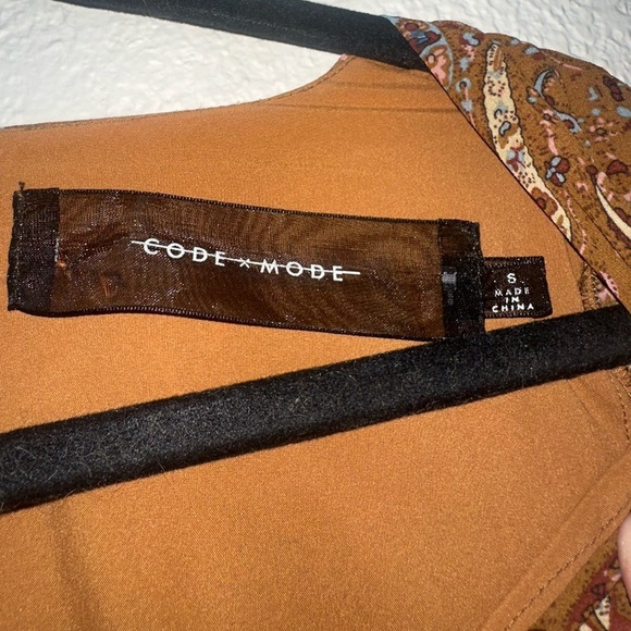 Code x Mode | V neck Paisley Dress size S - Picture 5 of 5